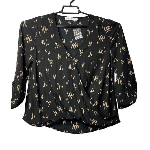 All in Favor Womens Print Faux Wrap Top Front Blouse Small Black Taupe‎ Smudge - Picture 10 of 11
